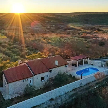 Awesome In With Wifi Tatil Evi Pridraga
